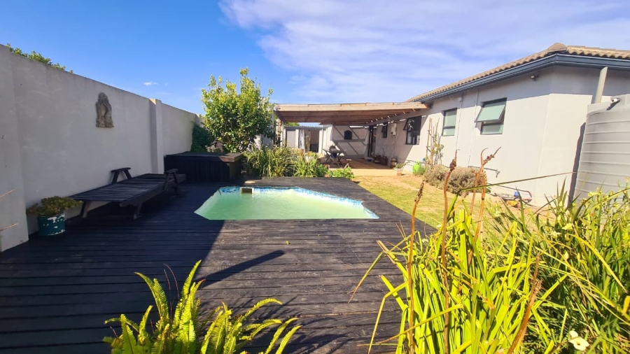 2 Bedroom Property for Sale in Riversbend Eastern Cape